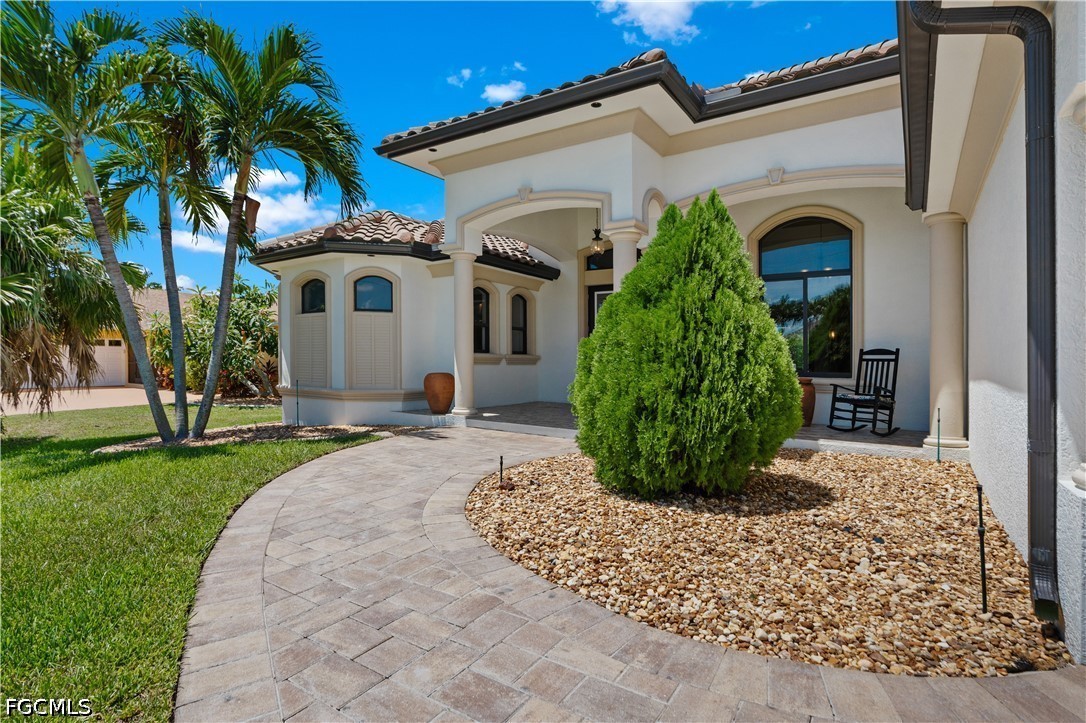 5306 27th, Cape Coral, FL 33914