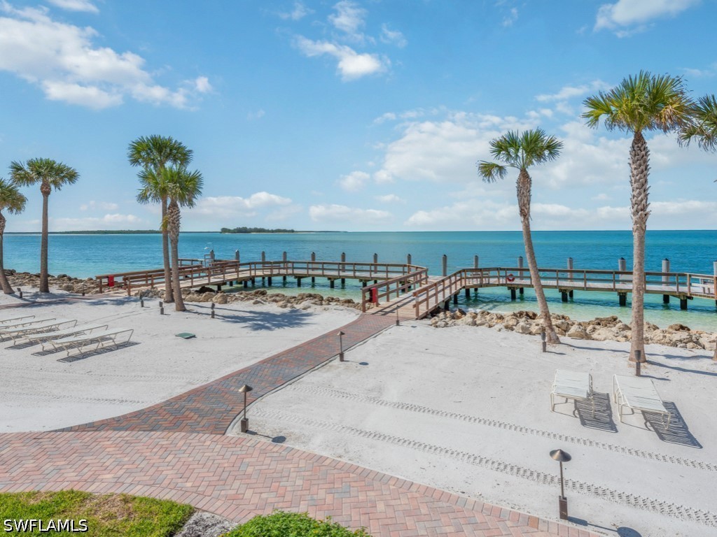 1000 Collier Unit 205, Marco Island, FL 34145