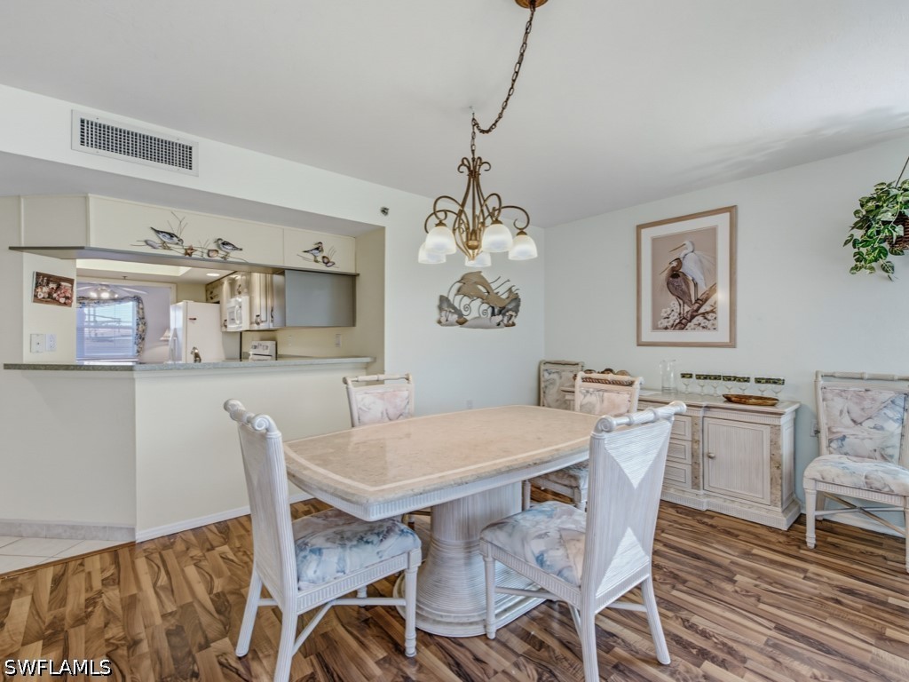 DiningArea