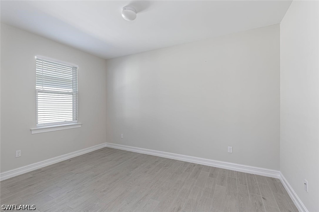 1050 Enbrook, Naples, FL 34114