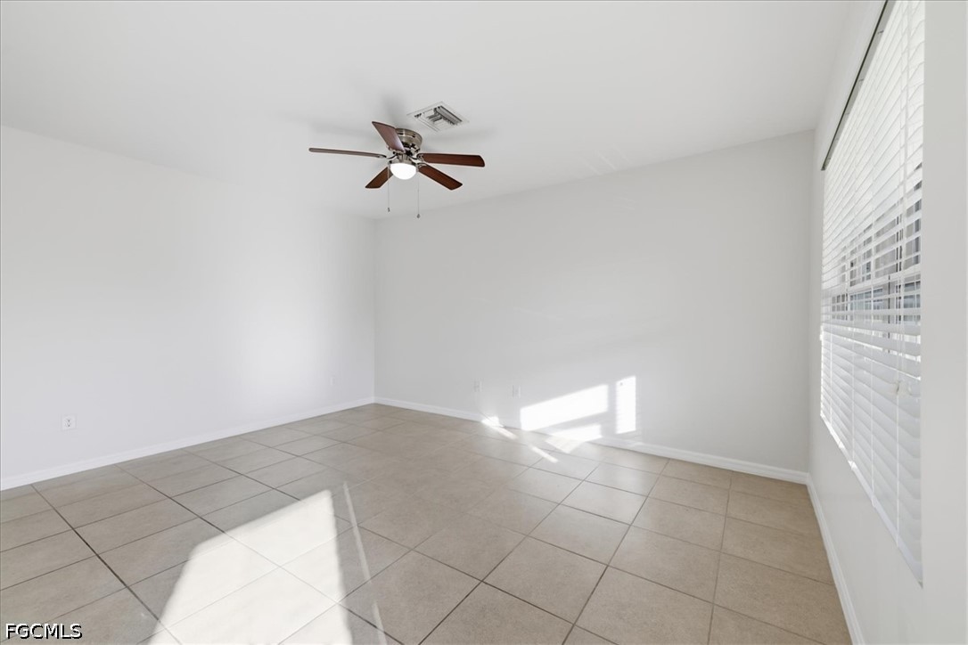226 9th, Cape Coral, FL 33909