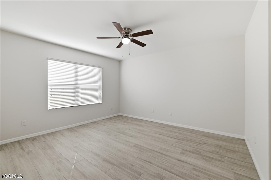 226 9th, Cape Coral, FL 33909