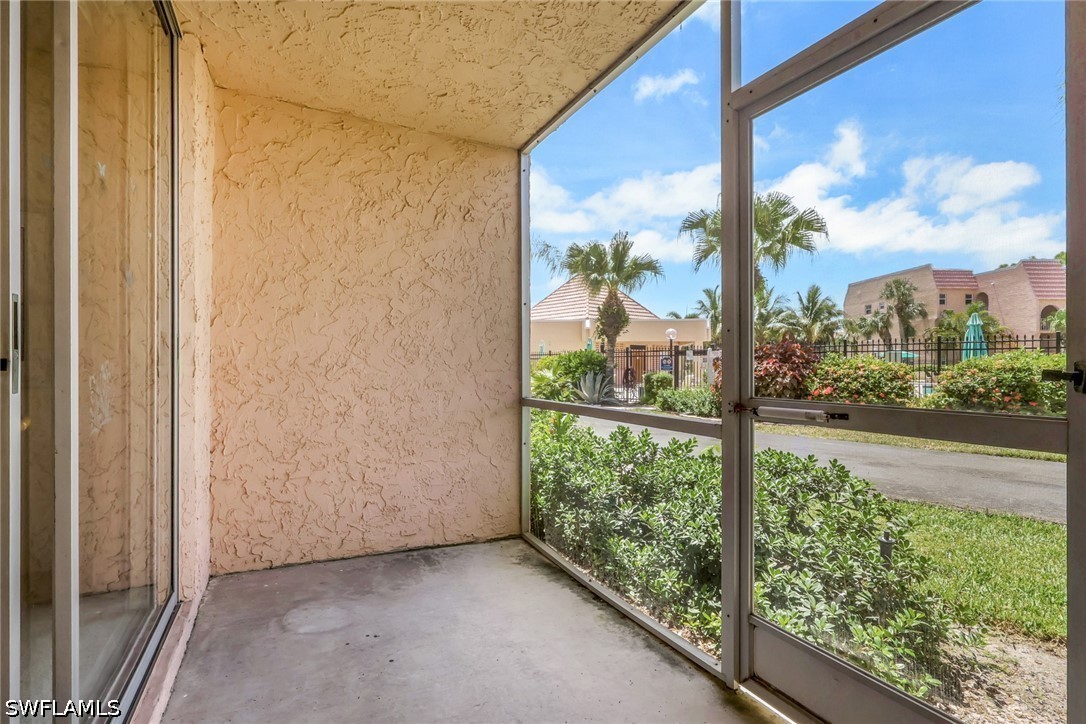 200 Forest Lakes Unit 108, Naples, FL 34105