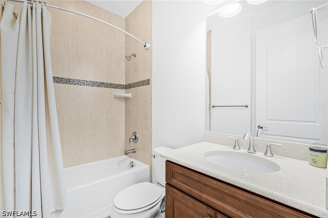 10647 Tiki, Estero, FL 33928
