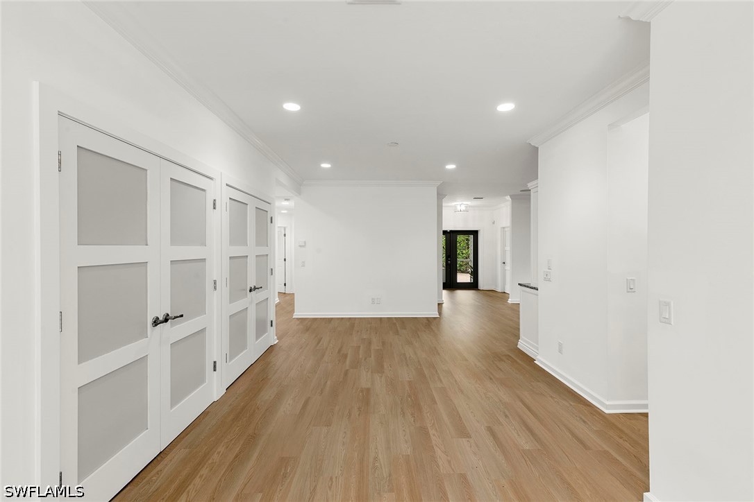 1128 Hilltop, Naples, FL 34103