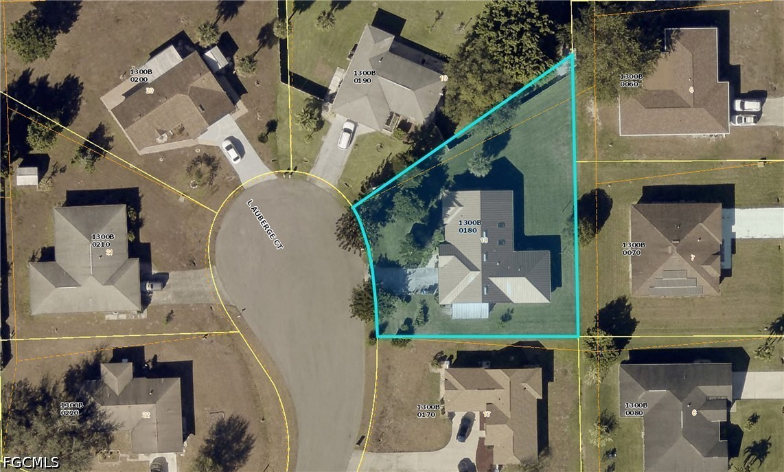 237 Lauberge, Lehigh Acres, FL 33936