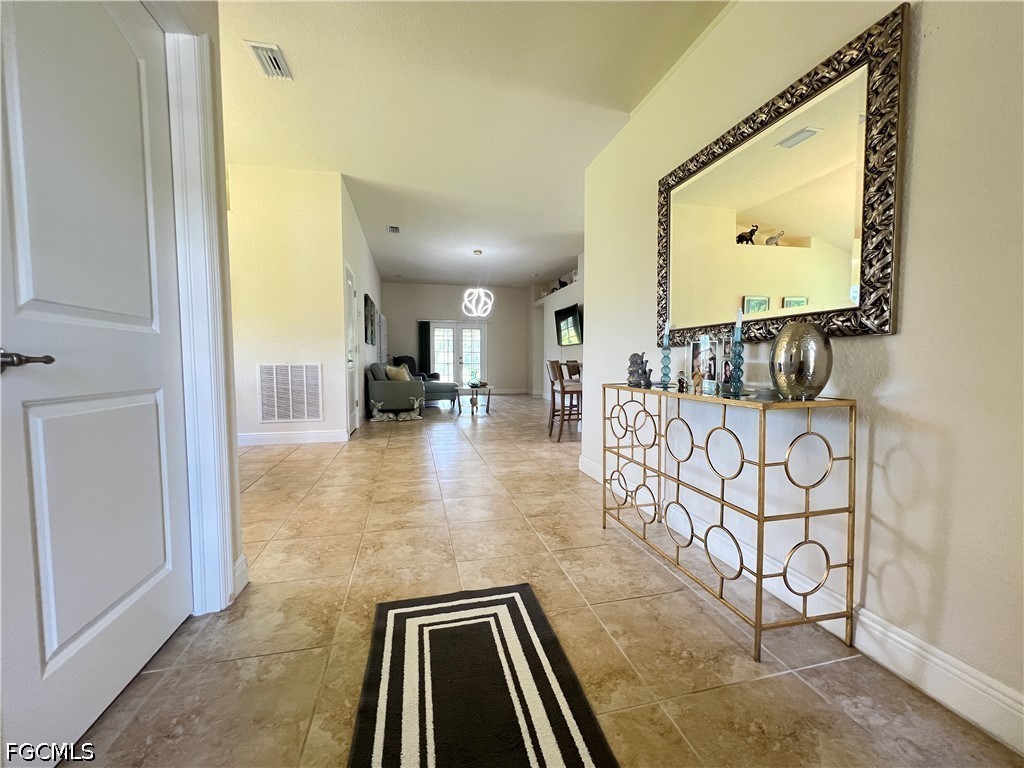 555 Sargent, Lehigh Acres, FL 33972