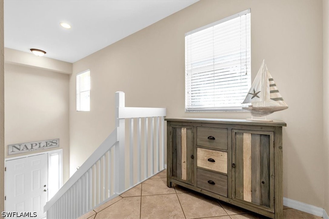 250 Robin Hood Unit 202, Naples, FL 34104