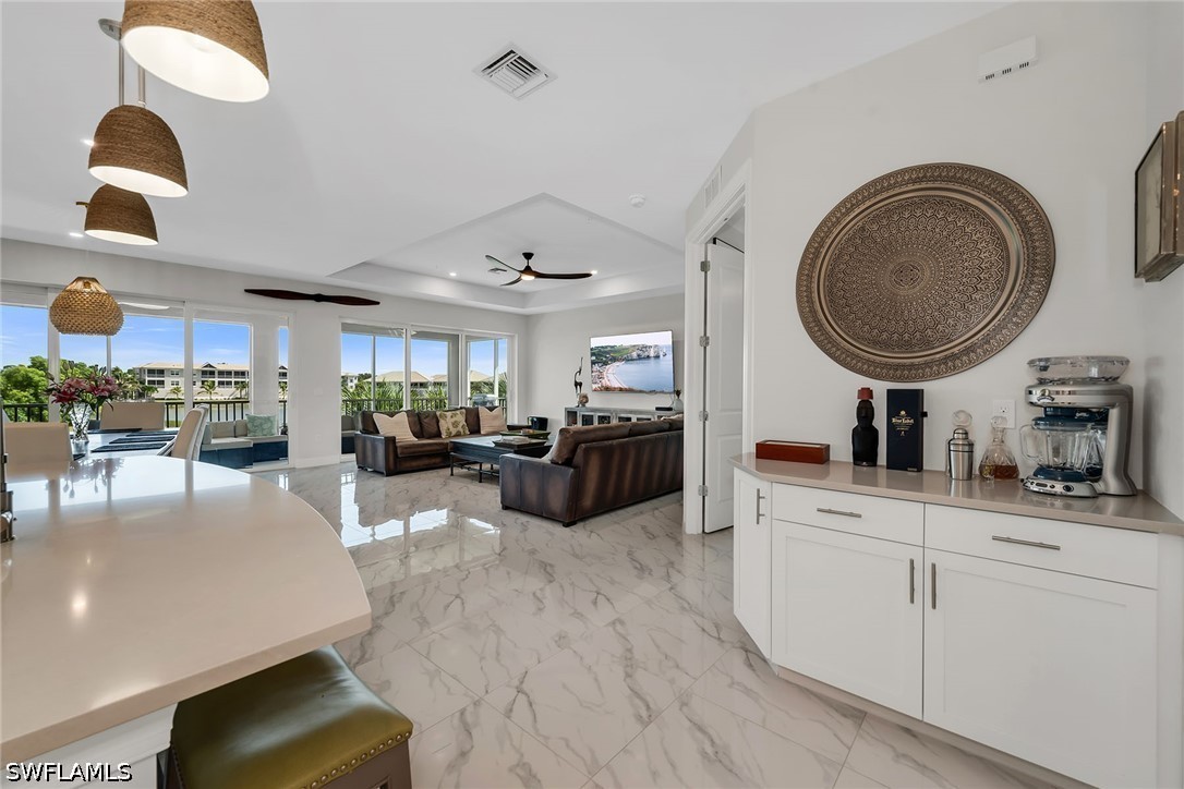 257 Indies Unit 202, Naples, FL 34114