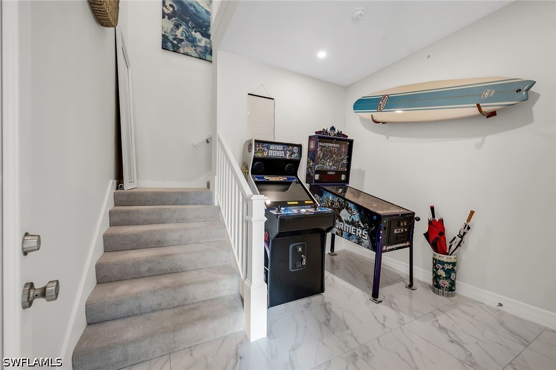 257 Indies Unit 202, Naples, FL 34114