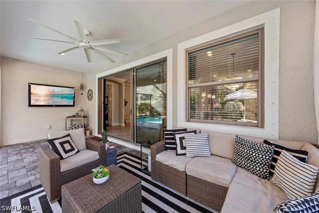 8712 Westwood Oaks, Fort Myers, FL 33908