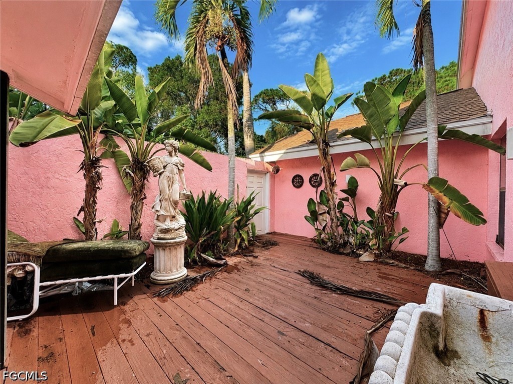 Deck
