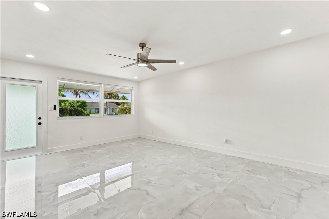 5341 Martin, Naples, FL 34113