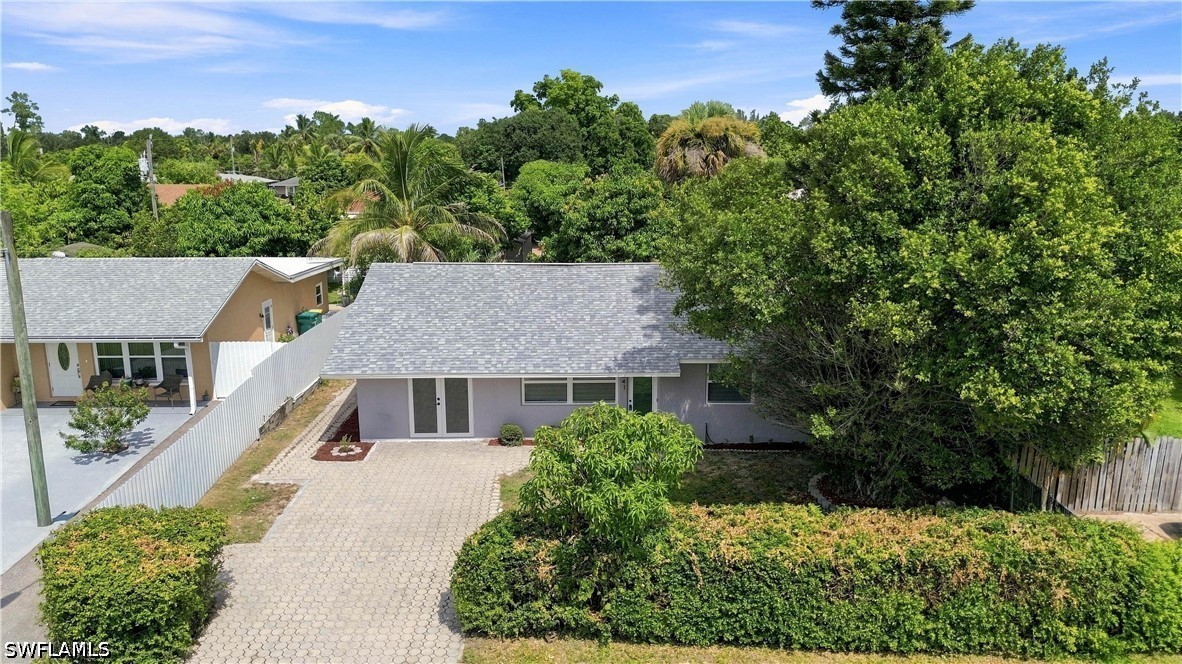 5341 Martin, Naples, FL 34113