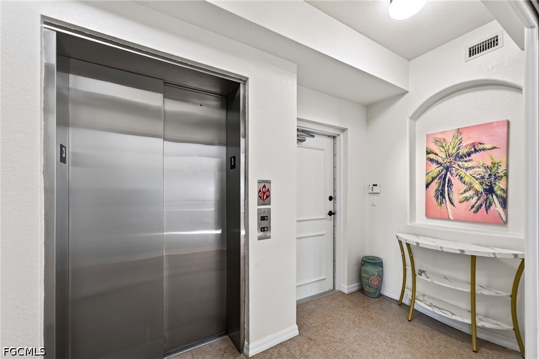 10041 Lake Cove Unit 202, Fort Myers, FL 33908