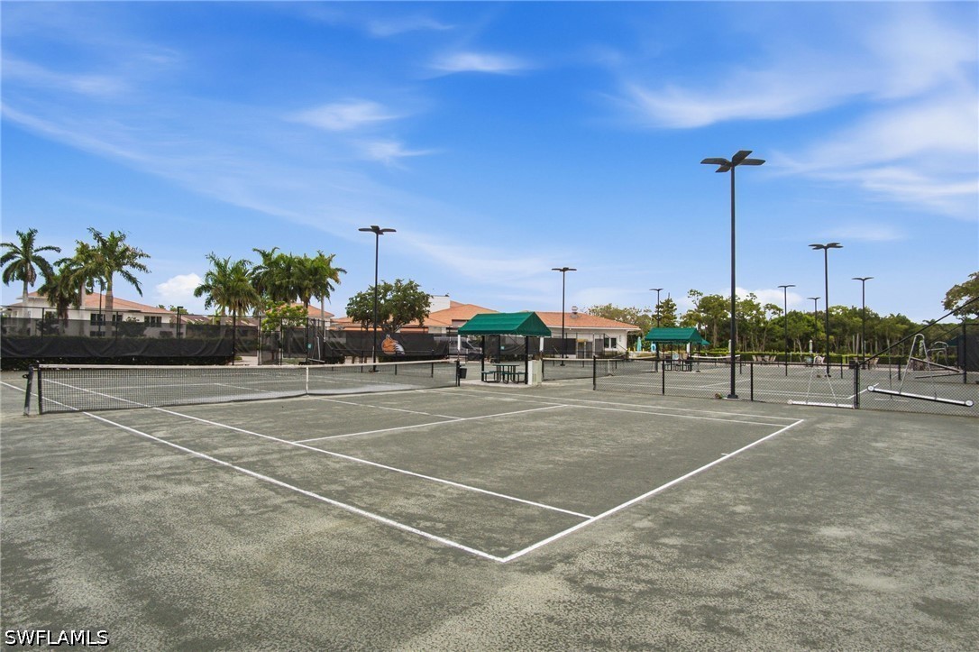 221 Fox Glen Unit 2302, Naples, FL 34104