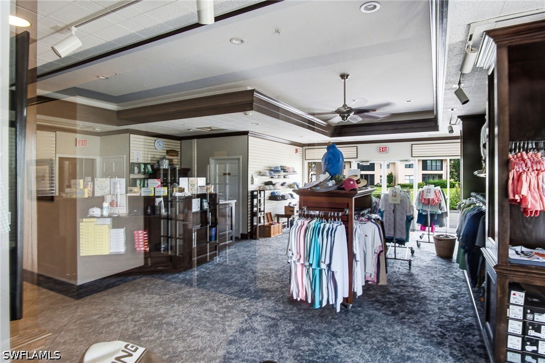 221 Fox Glen Unit 2302, Naples, FL 34104