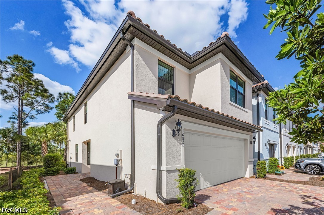 1682 Lake Jessup, Cape Coral, FL 33909