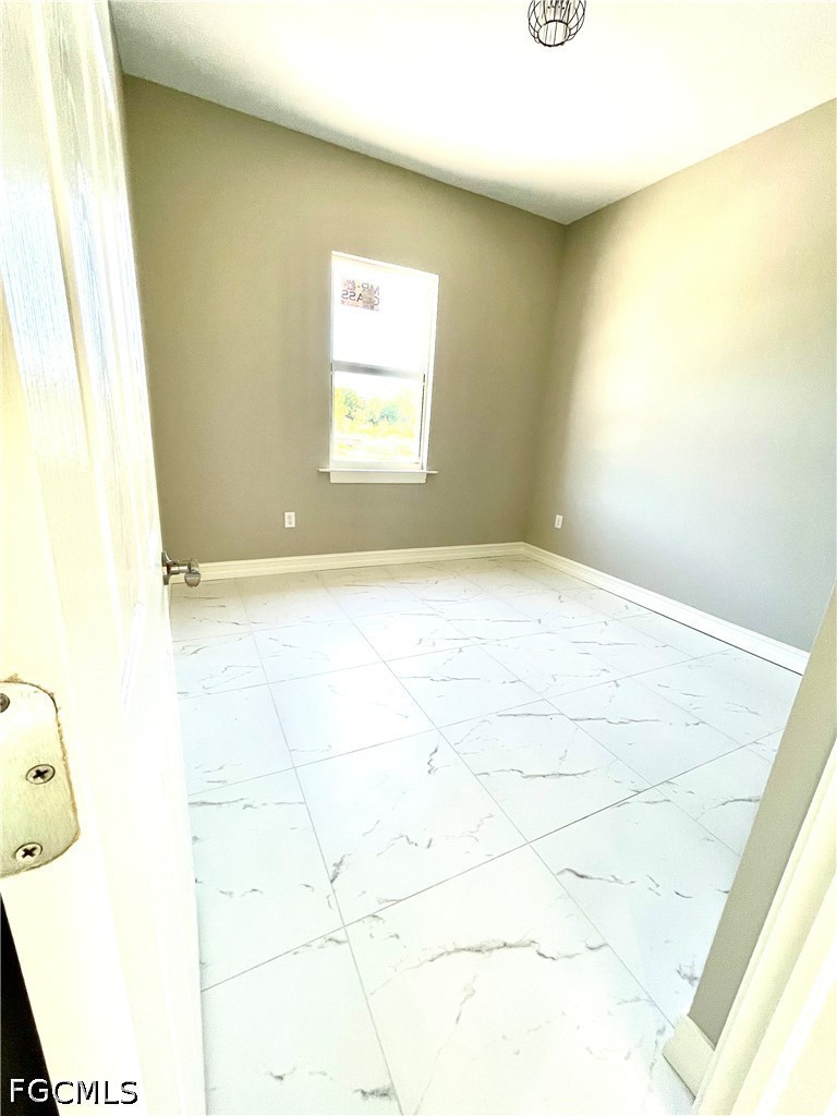 575 Summit, Lehigh Acres, FL 33974