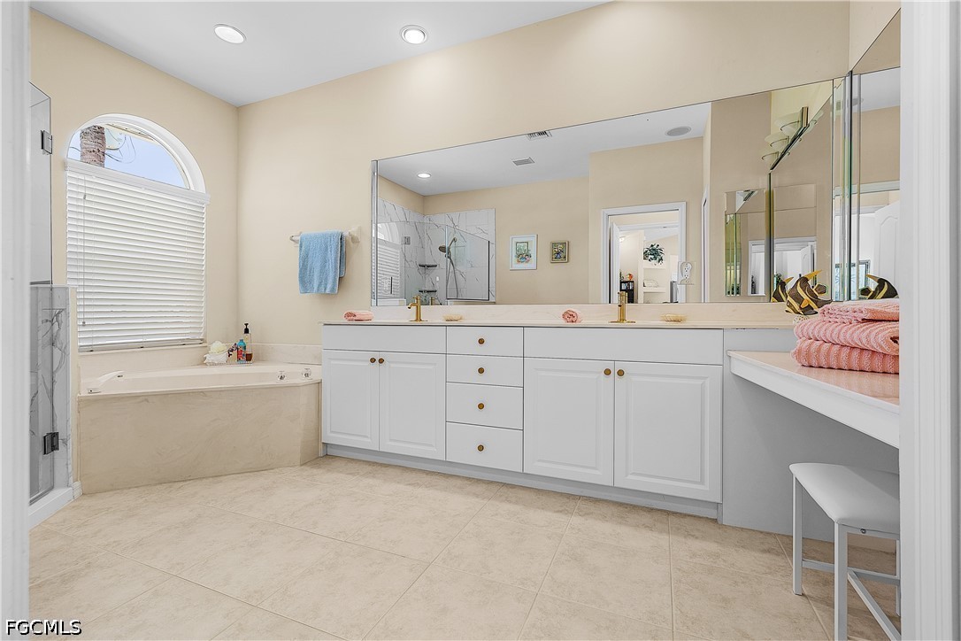 1210 21st, Cape Coral, FL 33990