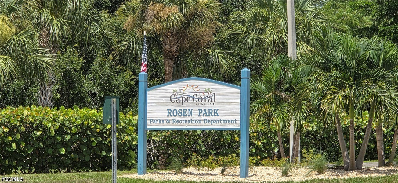 1210 21st, Cape Coral, FL 33990