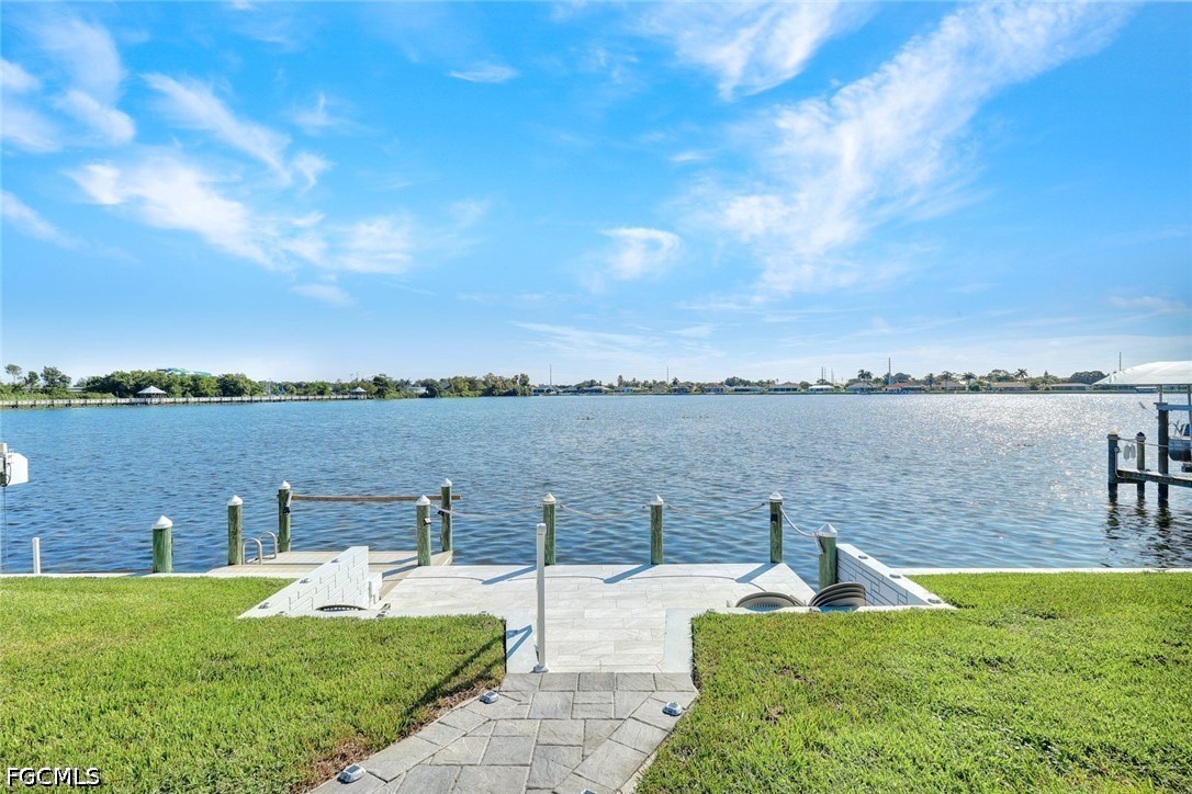Dock