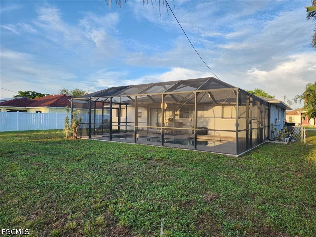 1224 22nd, Cape Coral, FL 33990