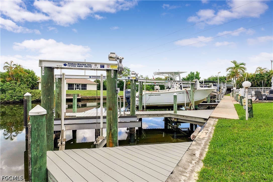 Dock