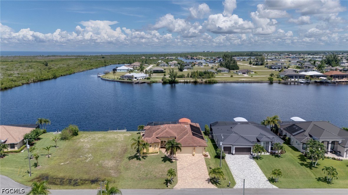 4635 32nd, Cape Coral, FL 33993