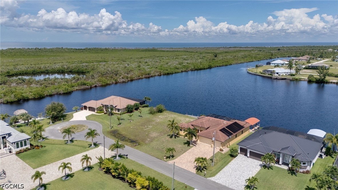 4635 32nd, Cape Coral, FL 33993
