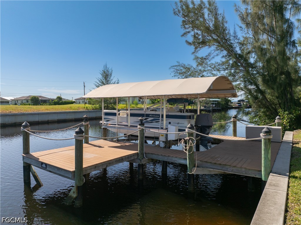 Dock