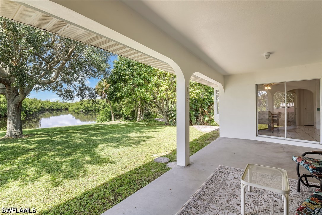 1285 Driftwood, North Fort Myers, FL 33903