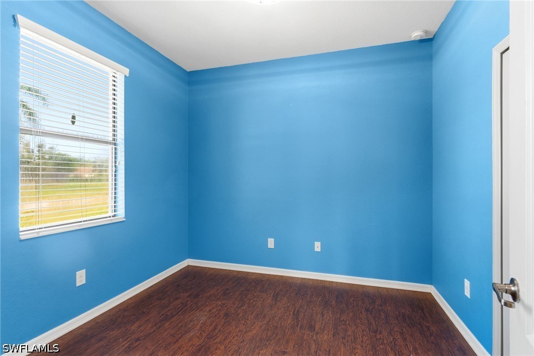 11068 Cherry Laurel Dr., Fort Myers, FL 33912