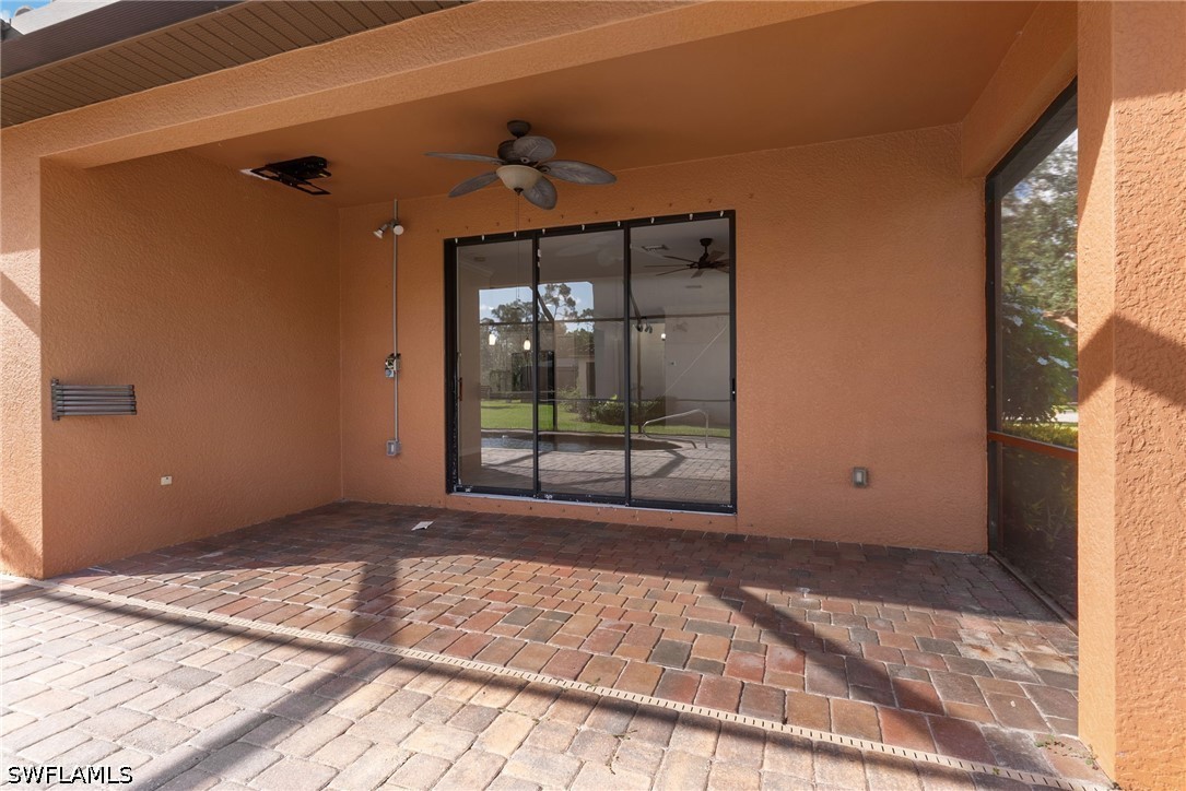 11068 Cherry Laurel Dr., Fort Myers, FL 33912