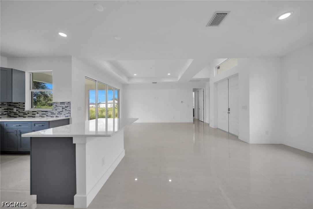 856 William Denver, Lehigh Acres, FL 33974