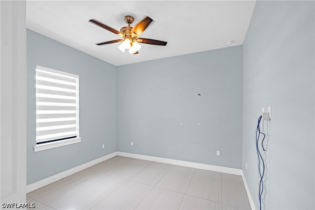 3677 8th, Naples, FL 34120