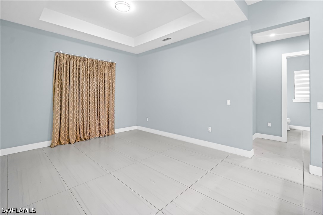 3677 8th, Naples, FL 34120