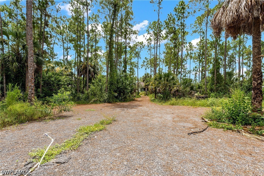 3677 8th, Naples, FL 34120