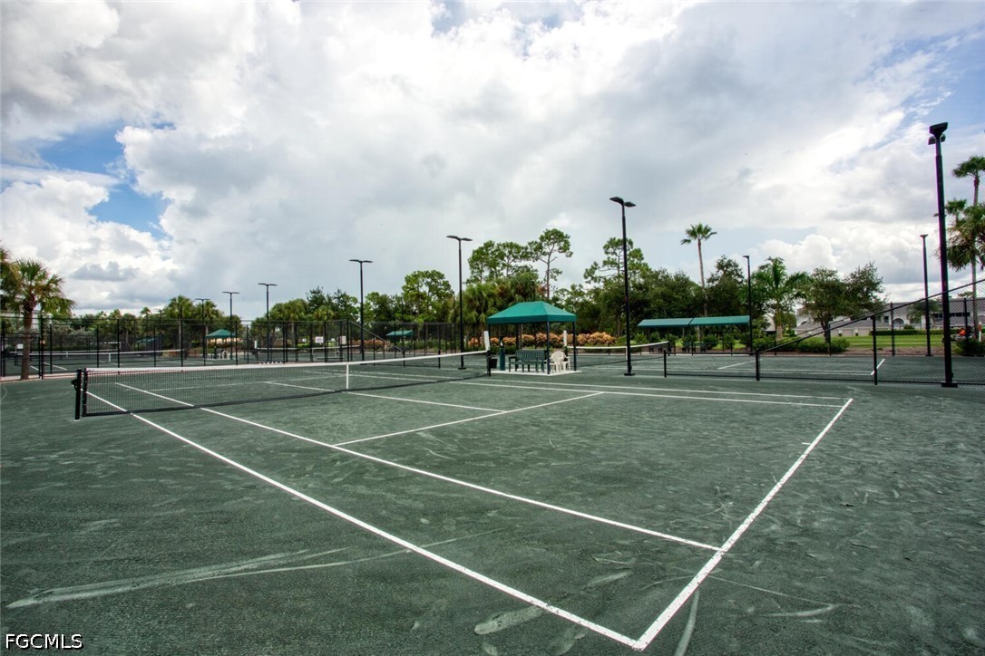8066 Queen Palm Unit 543, Fort Myers, FL 33966