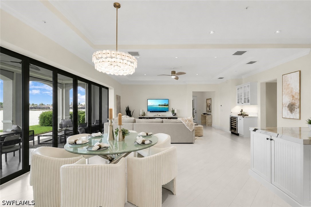 DiningArea