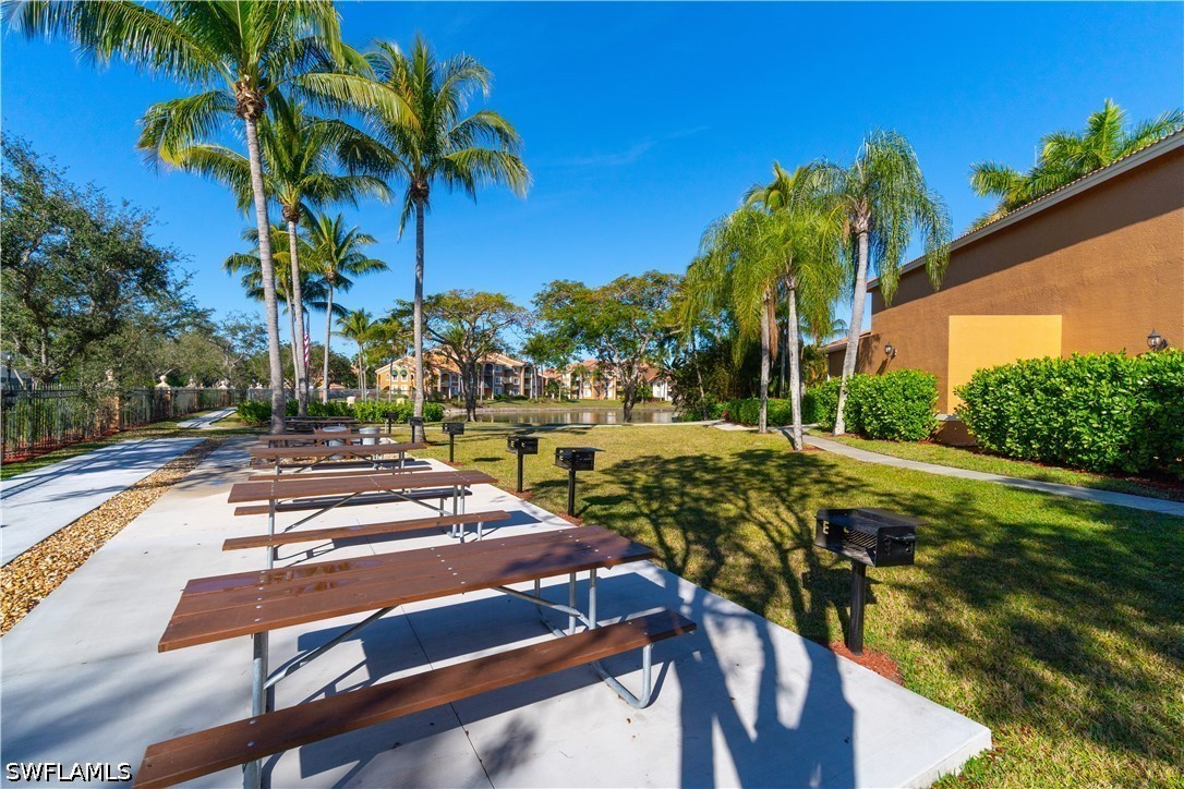 1270 Wildwood Lakes Unit 208, Naples, FL 34104