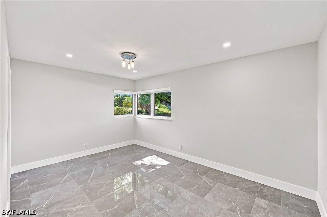 47 River, Naples, FL 34110
