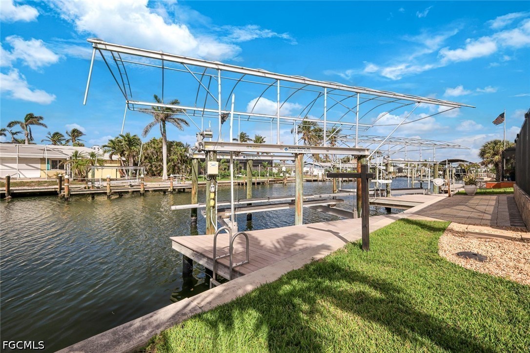 Dock