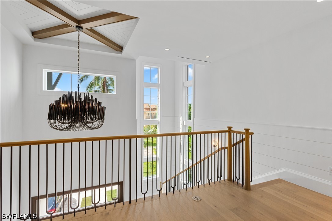 835 11th, Naples, FL 34102