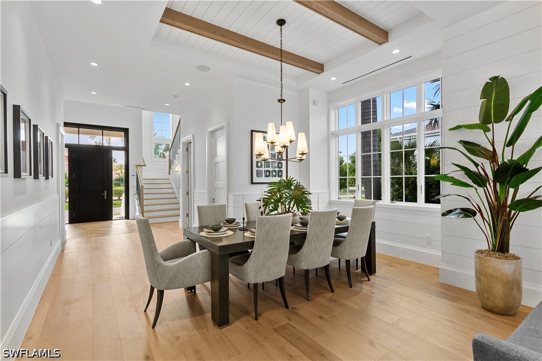 DiningArea