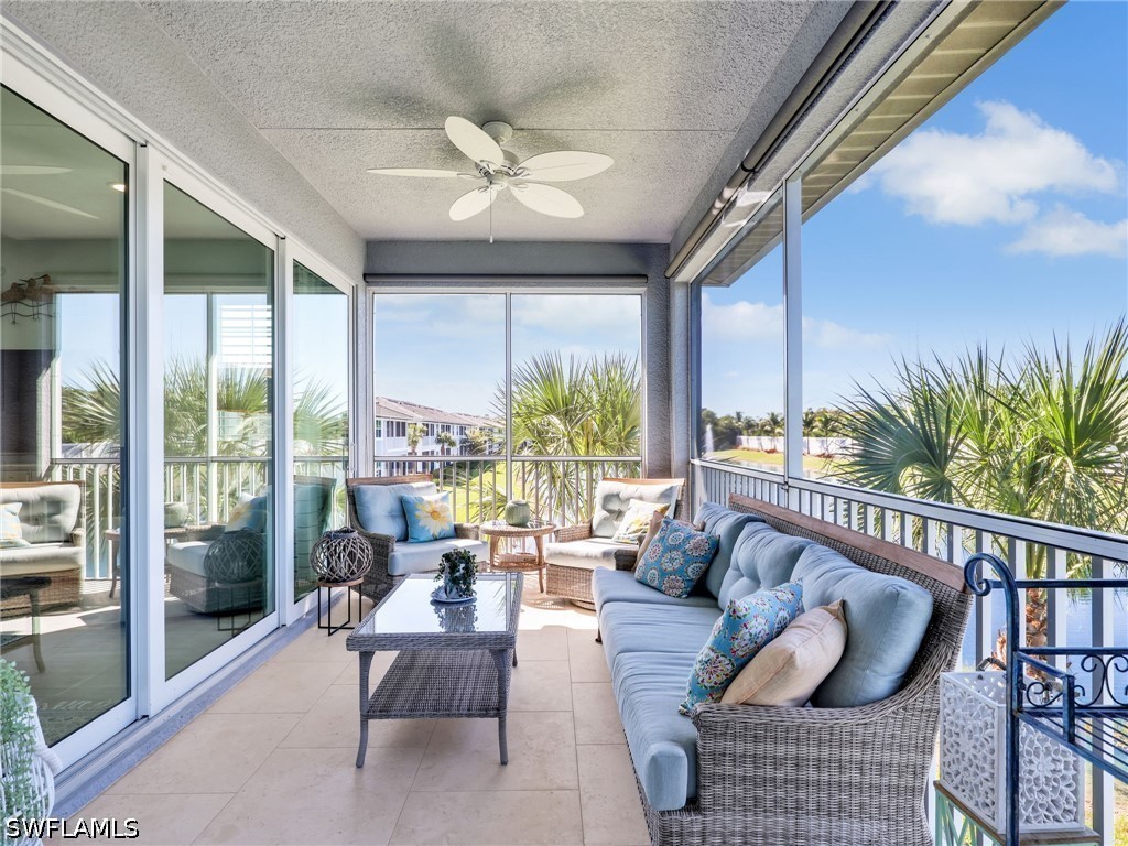 2543 Seychelles Unit 605, Naples, FL 34112