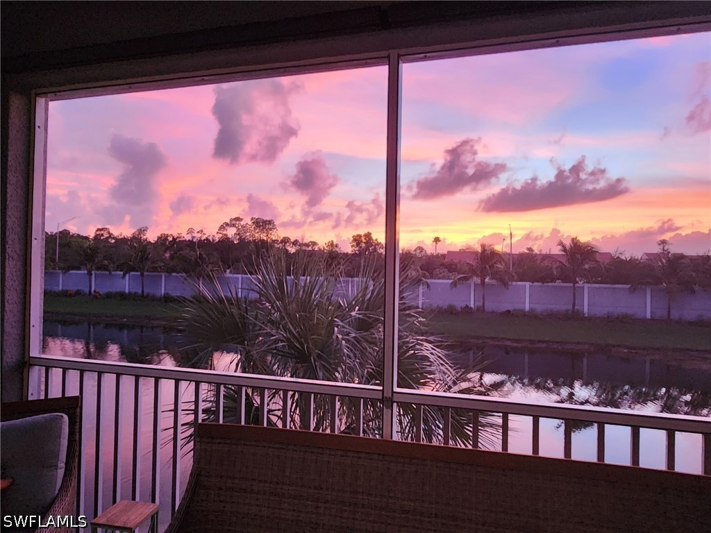 2543 Seychelles Unit 605, Naples, FL 34112