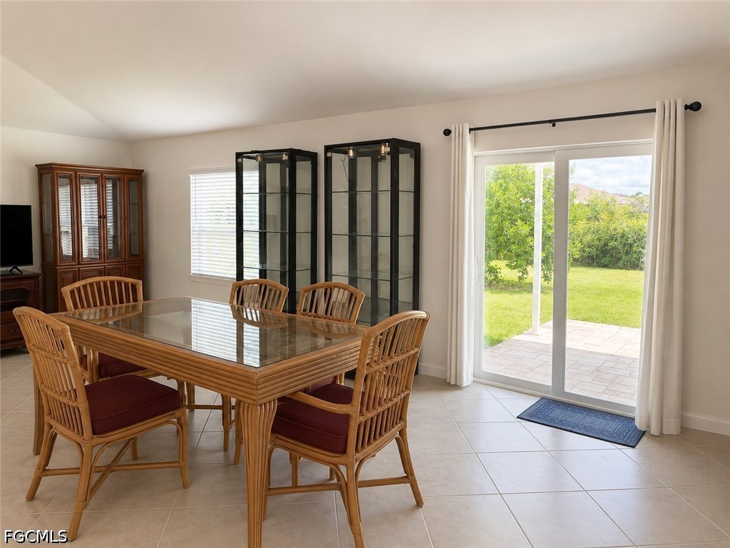 DiningArea