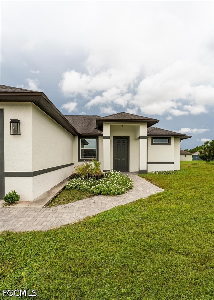 2917 5th, Lehigh Acres, FL 33976