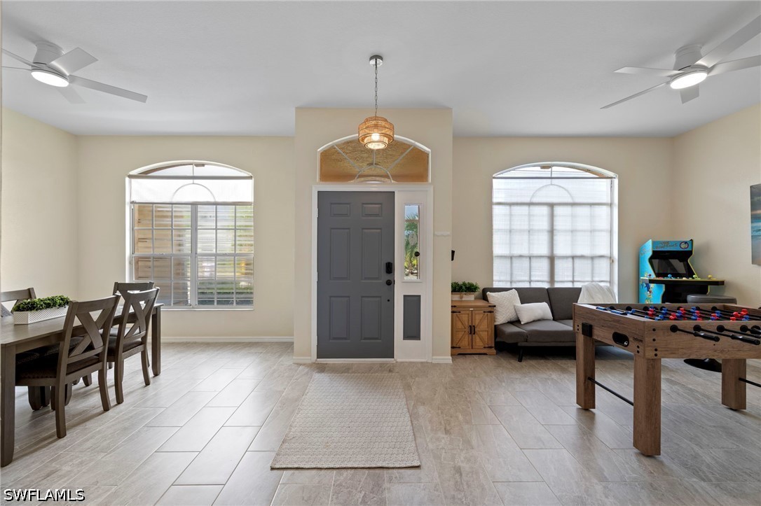 DiningRoom